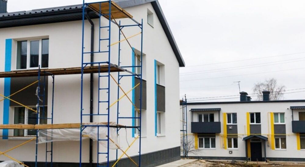 В одній з громад на Харківщині відновлюють 27 багатоквартирних будинків